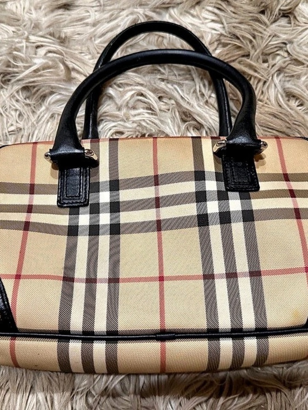 Burberry House Check Alchester Bowling Bag in Beige & Black